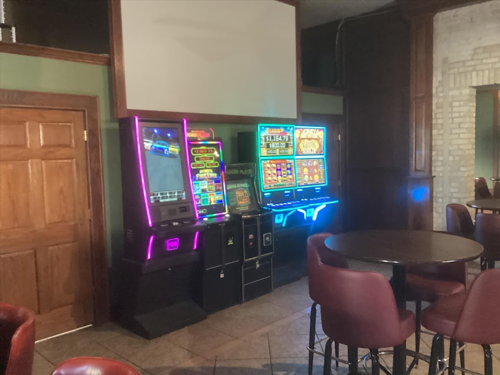  Gem City Saloon & Eatery