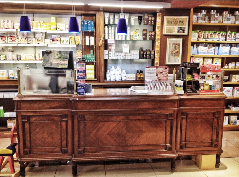 Farmacia Teresa Alier Carrion — Del propietario