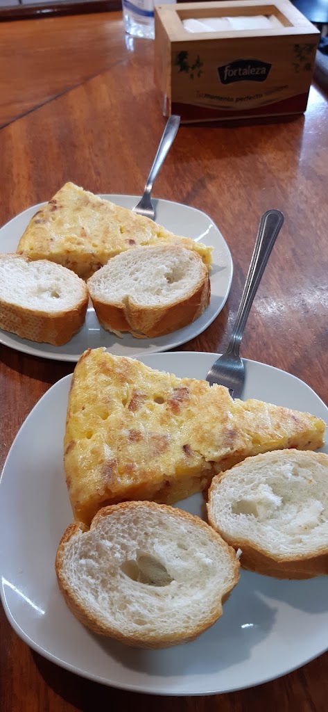 Cocherito — Comida y bebida