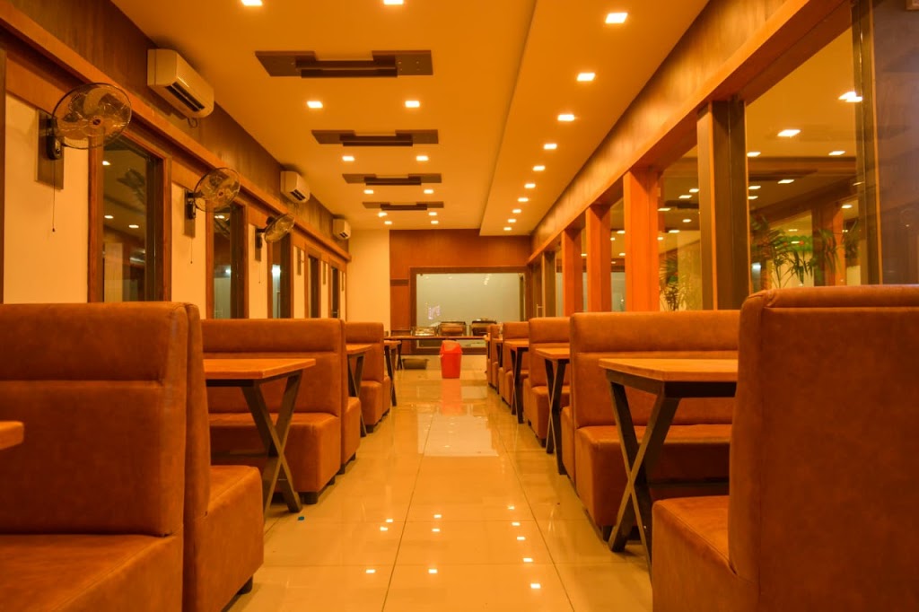 Palms And Springs Pure Veg Non Veg Restaurant