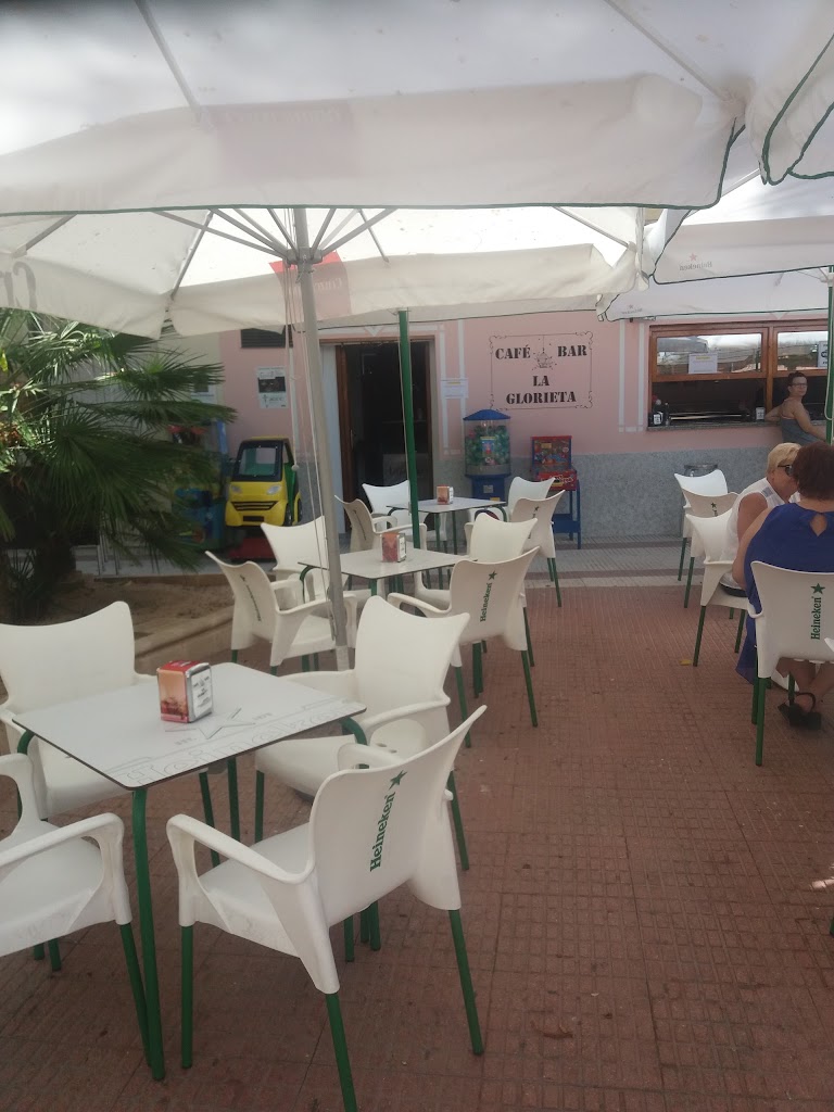 Cafe - Bar La Glorieta — Ambiente