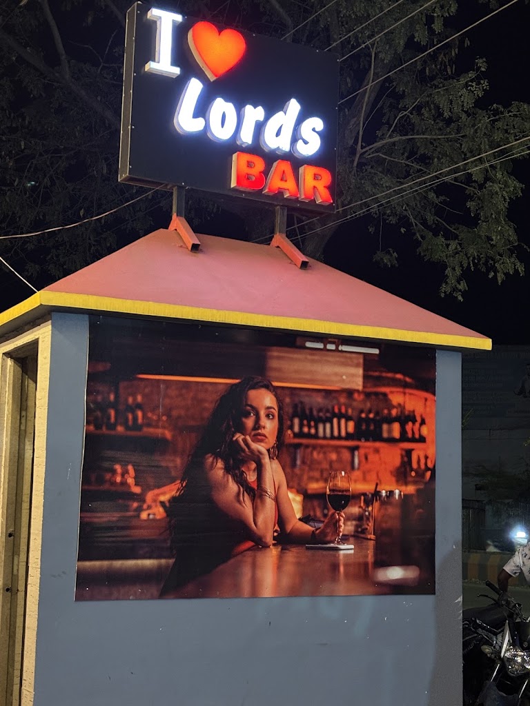 Hotel Lords Bar Restaurant