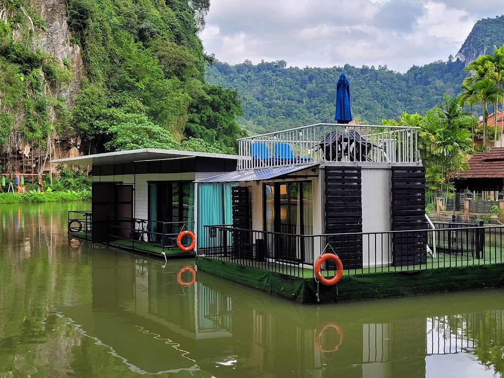 Glamping at Tambun Lost World