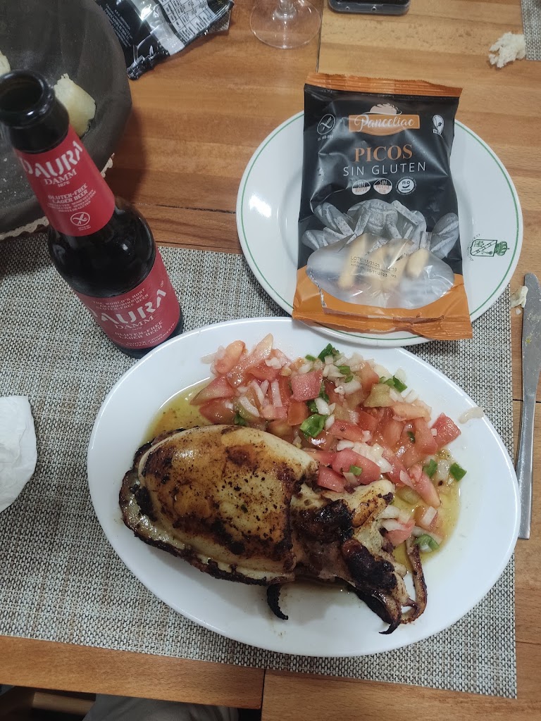Restaurante "El Castillito" — Comida y bebida