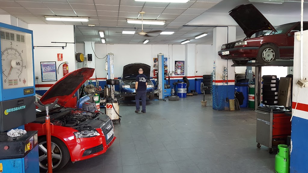 TALLERES MIRAUTO - Taller Mecanico - Taller de Coches y Furgonetas — Taller