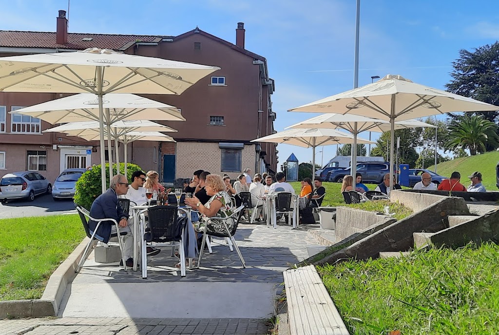 Cafe Bar O Carballo — Del propietario