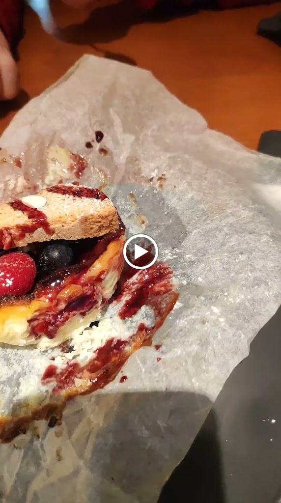 Restaurant Crosto — Videos