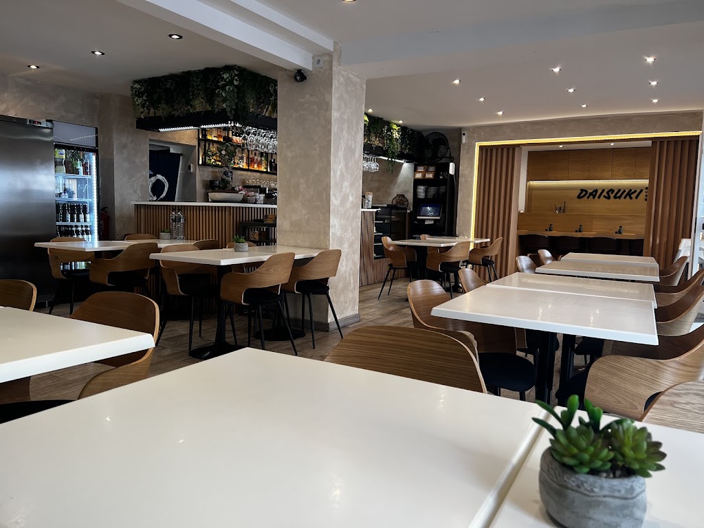 Coffee & Me San Pedro Alcantara — Ambiente