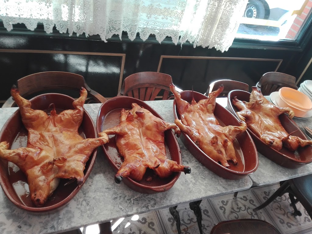 CAFE LA TERTULIA — Comida y bebida
