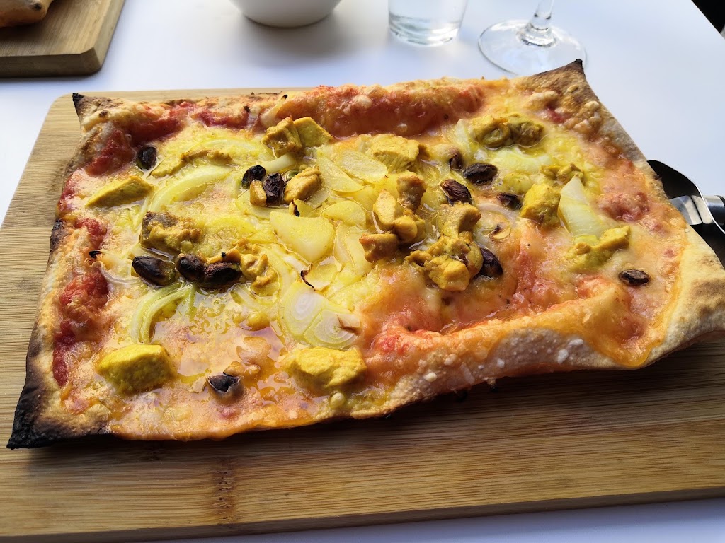 3 Taberna — Pizza