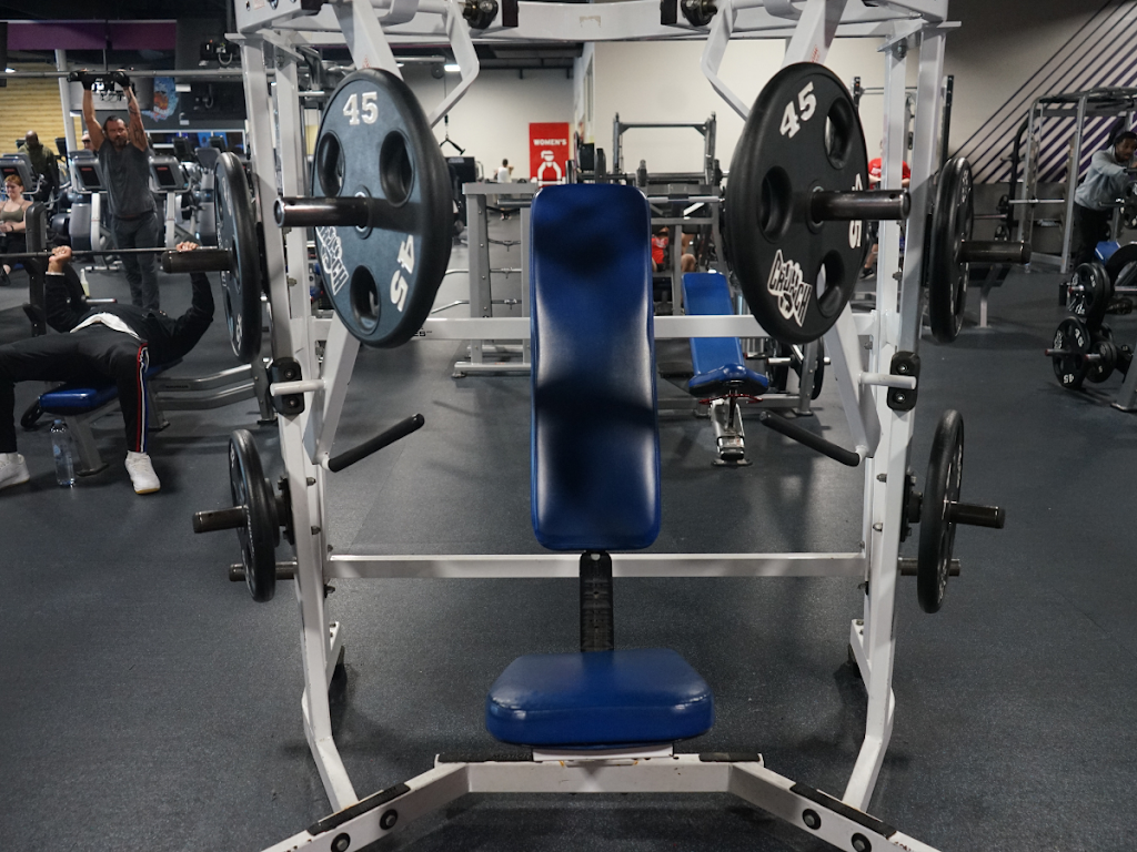  Crunch Fitness - Reynoldsburg