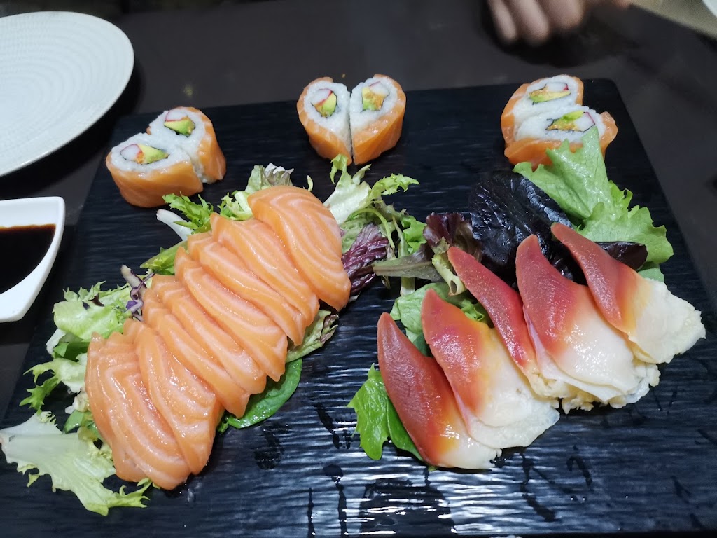 Sushi Chef Llucmajor — Comida y bebida