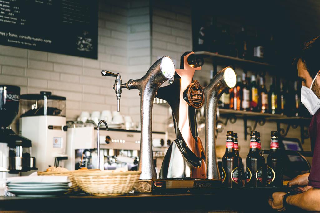 Bar Cafeteria Jarana — Del propietario