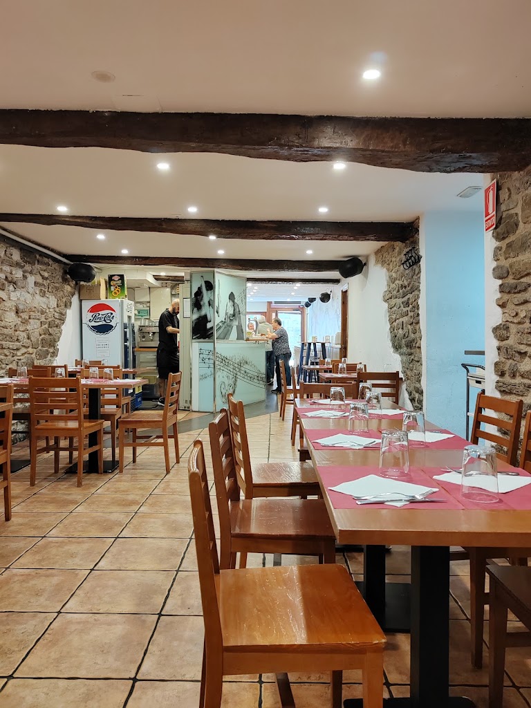 Erdizka Taberna — Ambiente