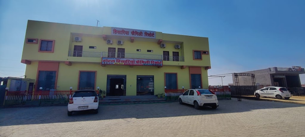 Hisariya Family Resort Best Hotel Restaurant In Taranagar Vegetarian Restaurant Family Restaurant Best Resort