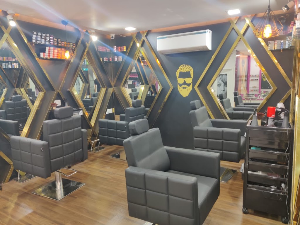 Glam Studios Aliganj