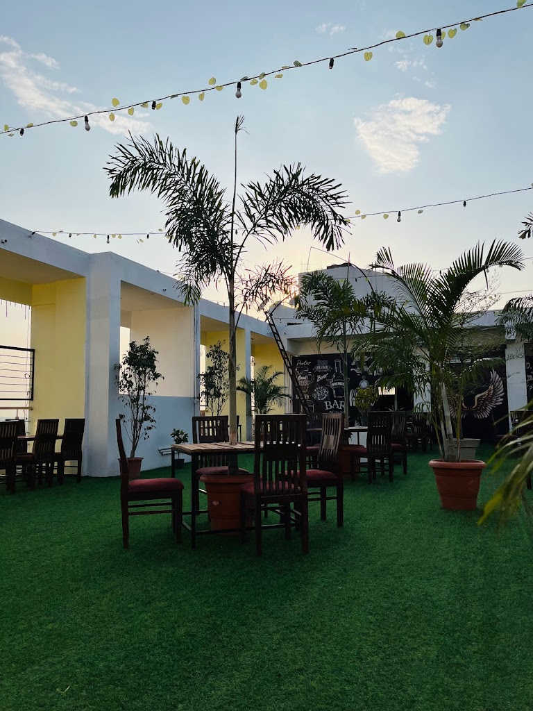 Hotel Seven Hills