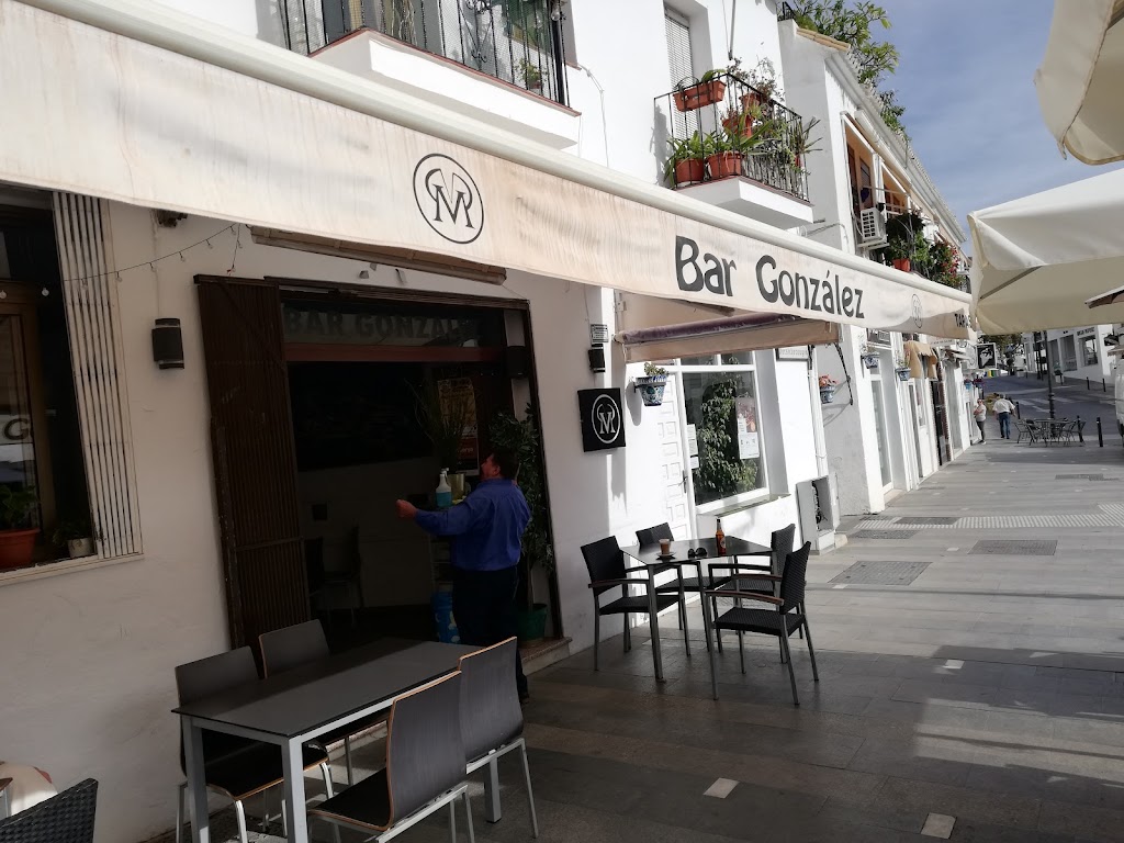 MM Bar Gonzalez