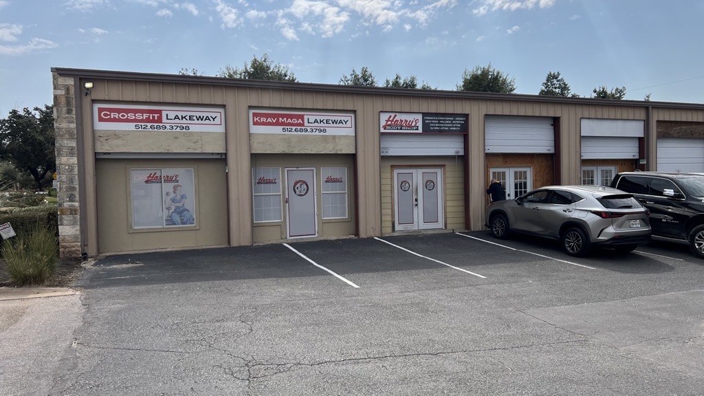  Harry's Body Shop: CrossFit Lakeway, Krav Maga