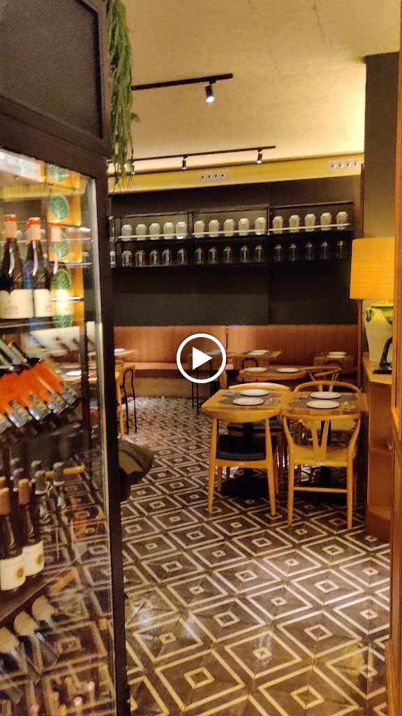 Restaurante Taberna 7 — Videos