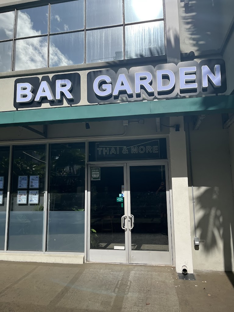 Thai Local Restaurant & Bar
