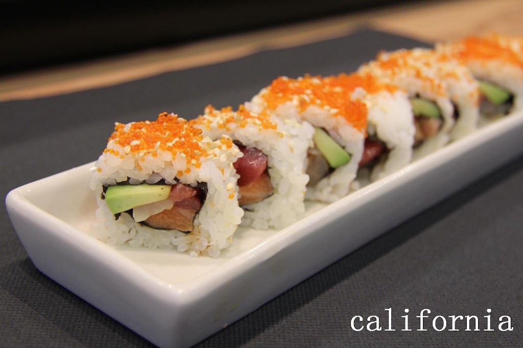 Restaurante Japones Osaka — Comida y bebida