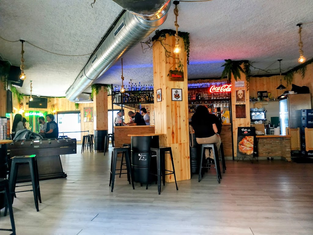 Algarabia Cafe & Copas — Ambiente