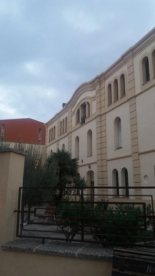 Residencia d'Avis Nostra Senyora de Montserrat — Exterior