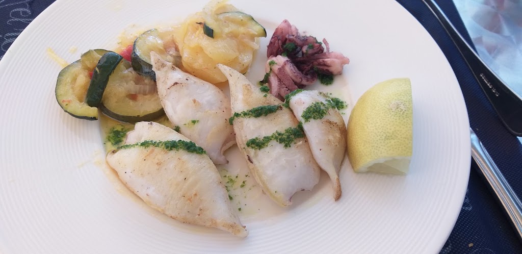 Restaurante El Rovell de l'Ou — Comida y bebida