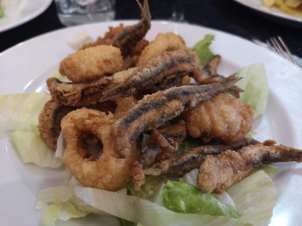 Restaurante Puente De Zardain — Comida y bebida