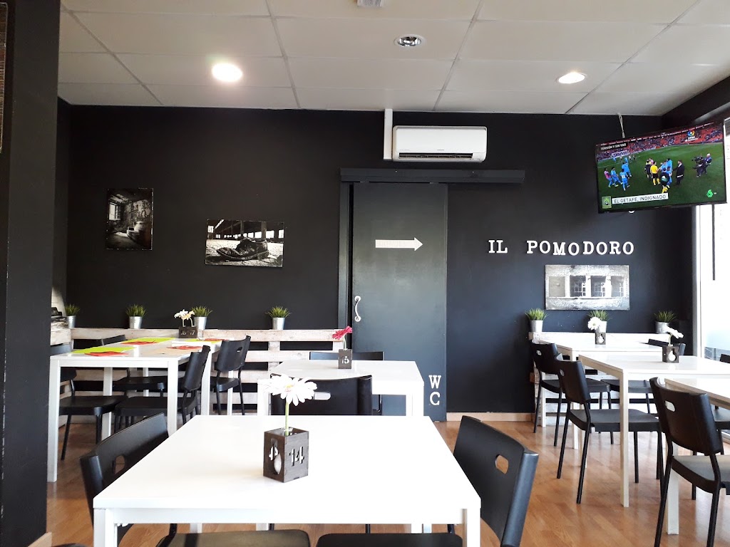 Restaurante Il Pomodoro — Ambiente