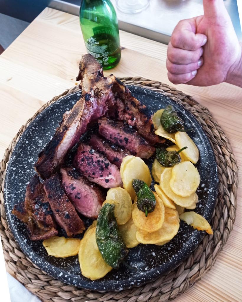 Restaurante El Sitio — Comida y bebida