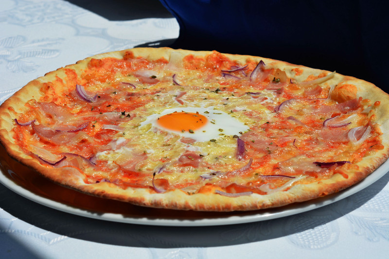 Italian Restaurant Da Verona Fuengirola — Pizza