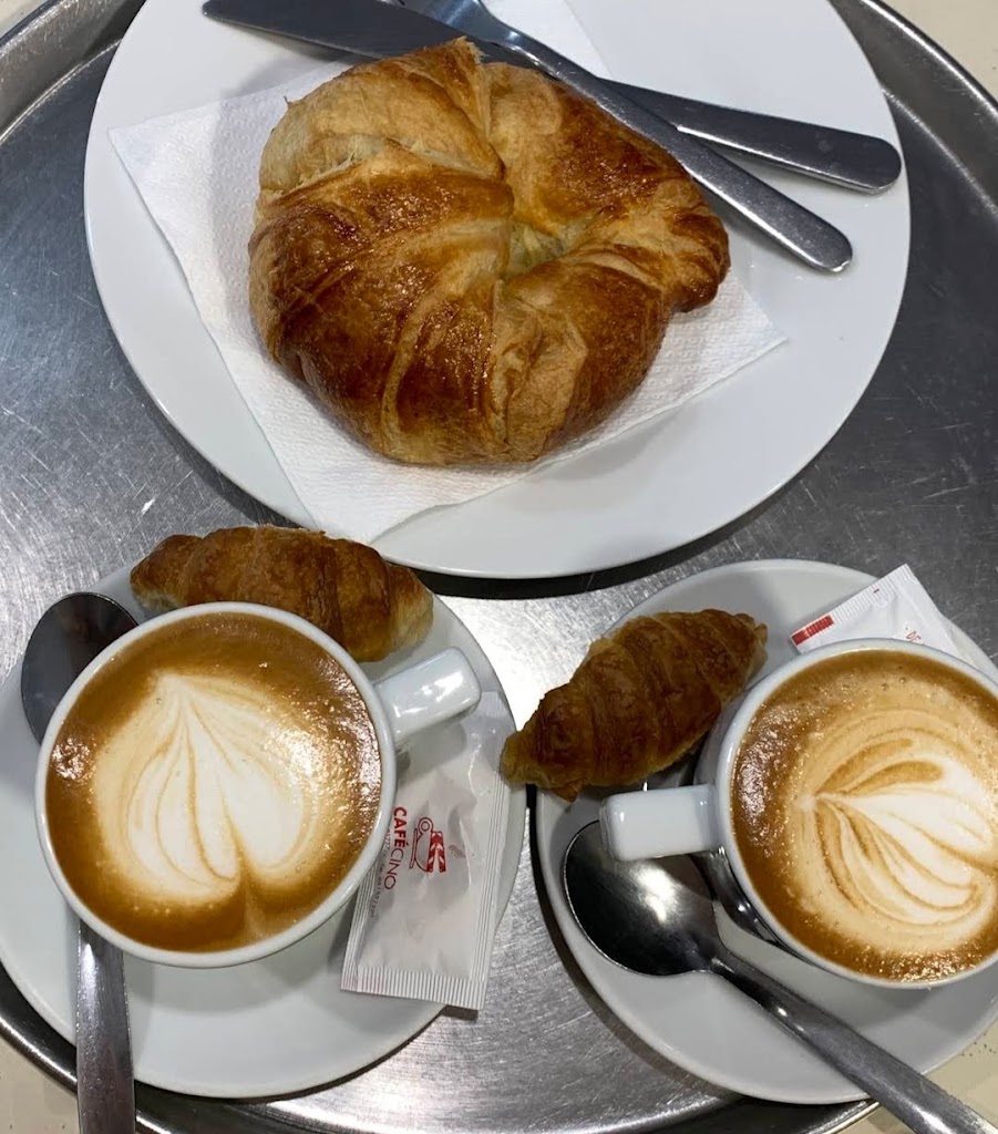 Nostrum Cafe Y Pan — Cruasan