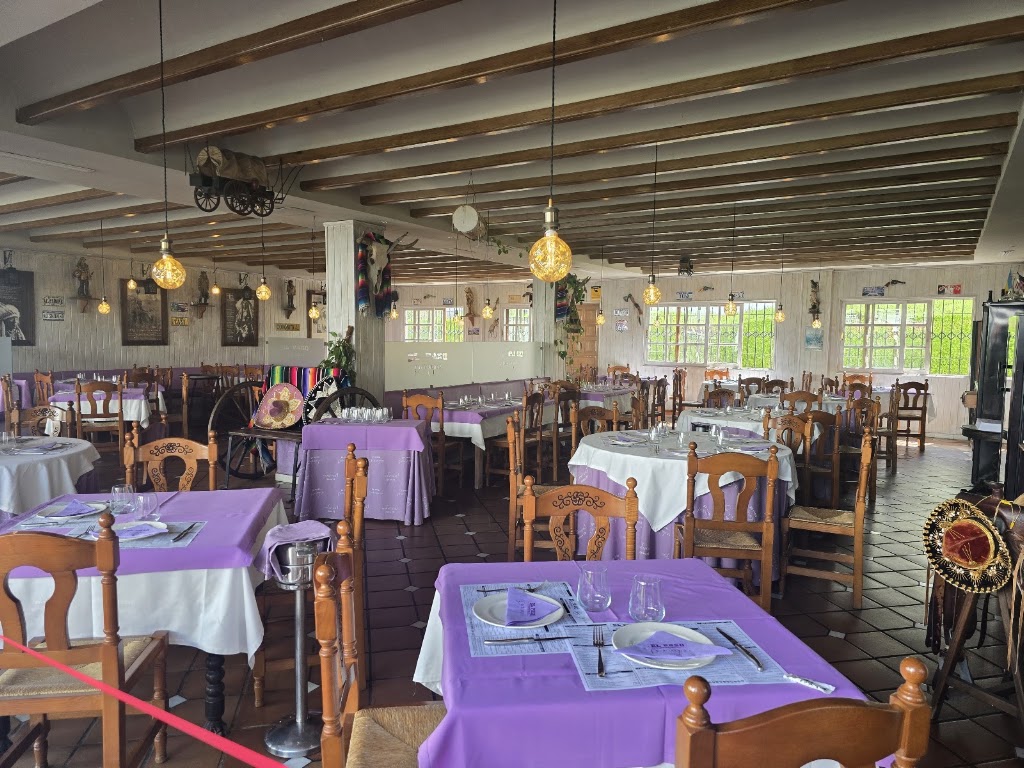 Restaurante El Paso de Estepona — Ambiente