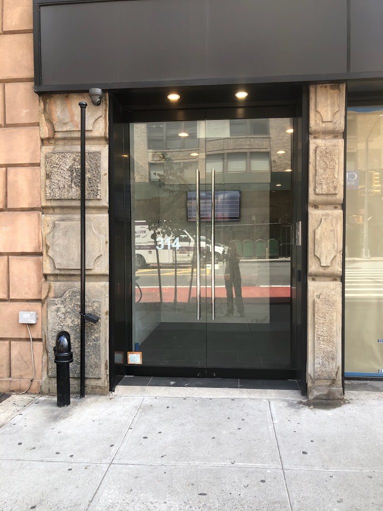  Avea Pilates Kips Bay