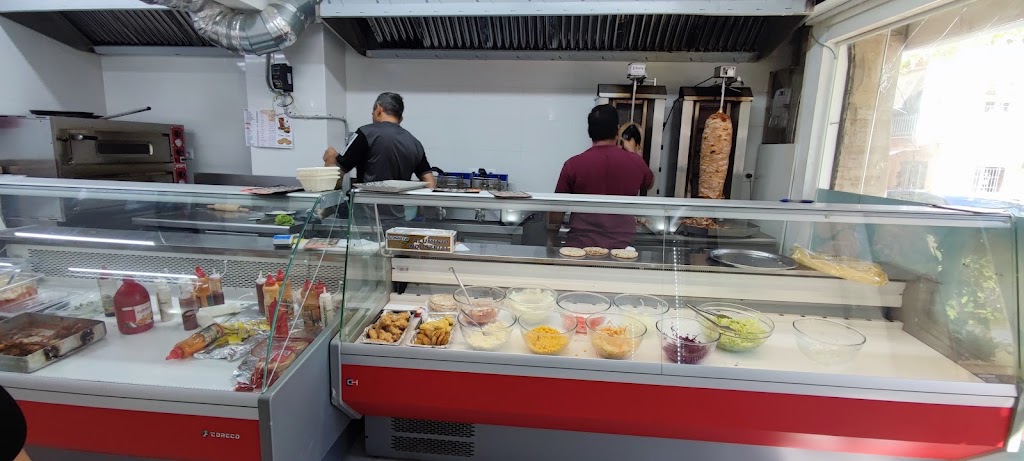 Kebab Premia — Ambiente