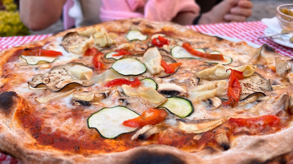 La Trencadora — Comida y bebida
