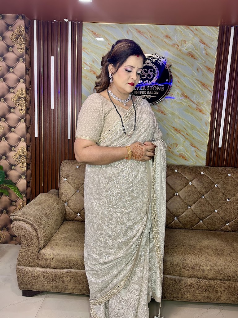 Silver Stone Unisex Salon