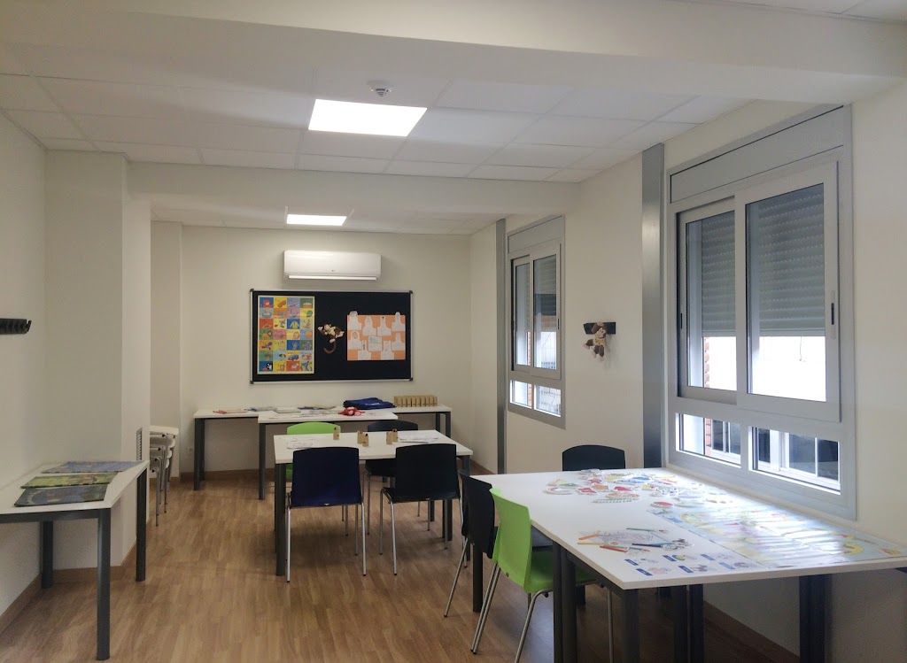 Merit School Sant Marti