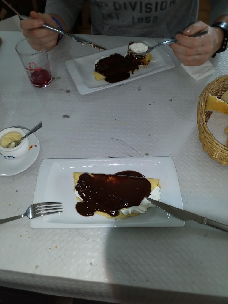 Venta del Amparo — Comida y bebida