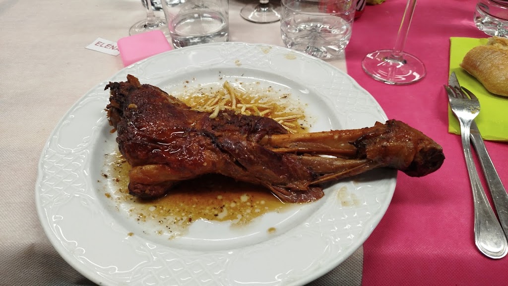 Bar Polideportivo Ripollet — Comida y bebida