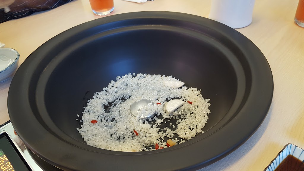 蒸海精緻鍋物 的照片