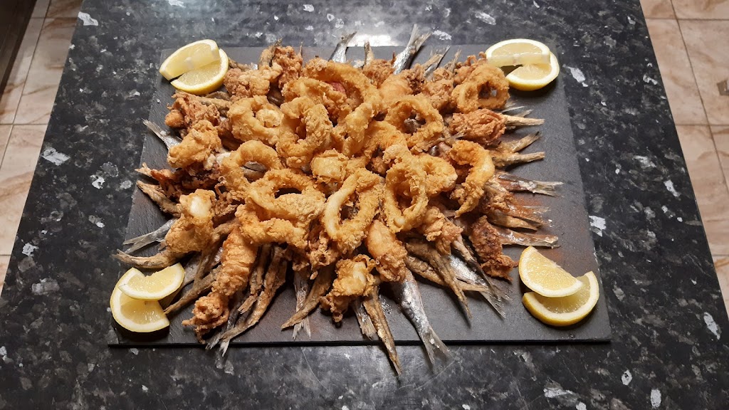 Bar Cafeteria Arriana — Comida y bebida