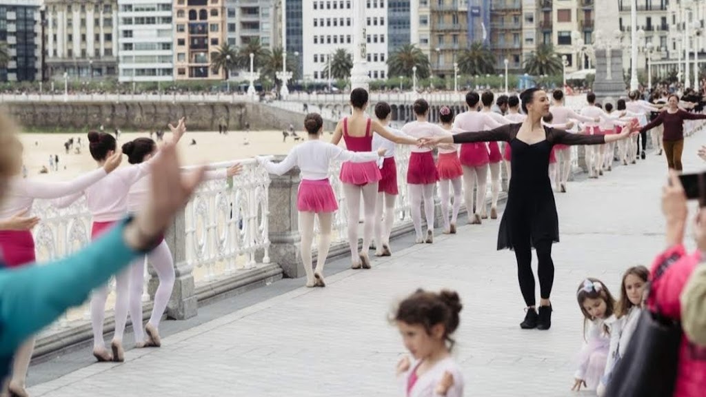 Academia de Danza Ana Lamsfus