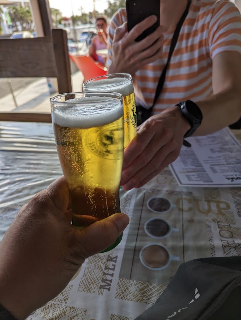 Hammond's — Comida y bebida