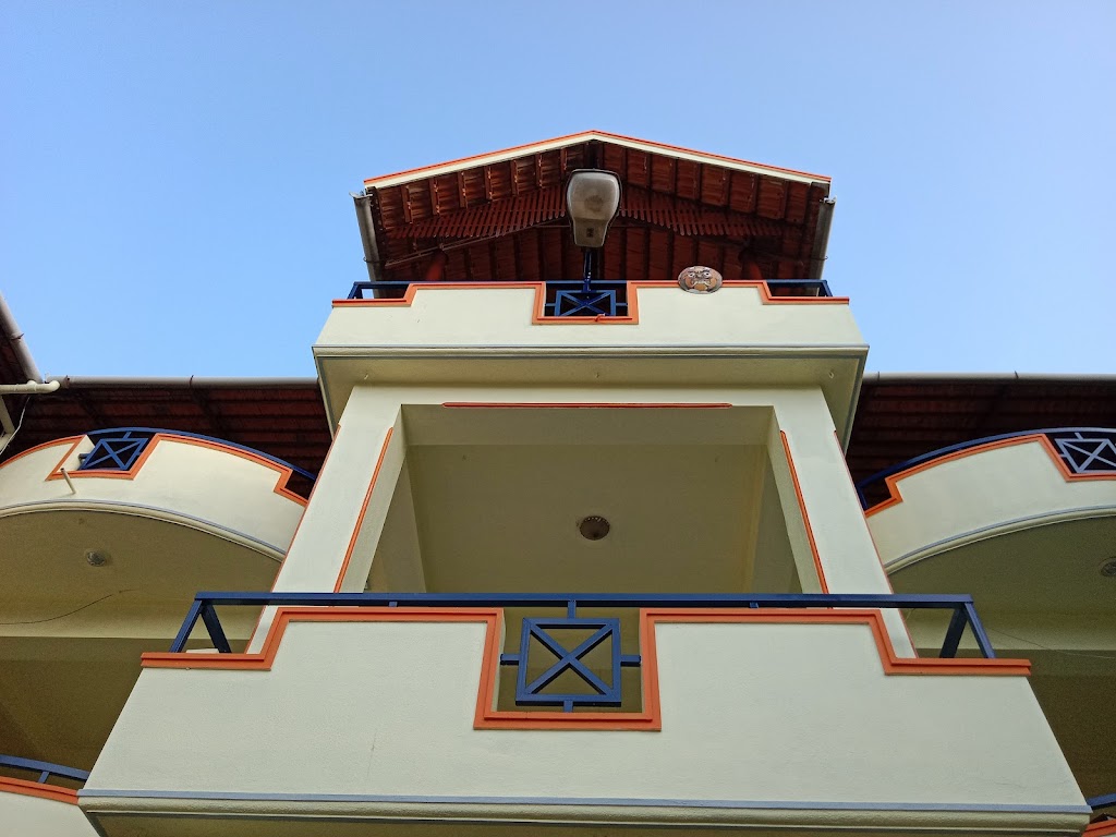 Thunga Residency