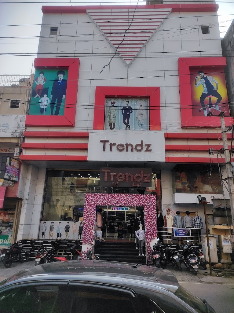 TRENDZ Mens Shopping Mall