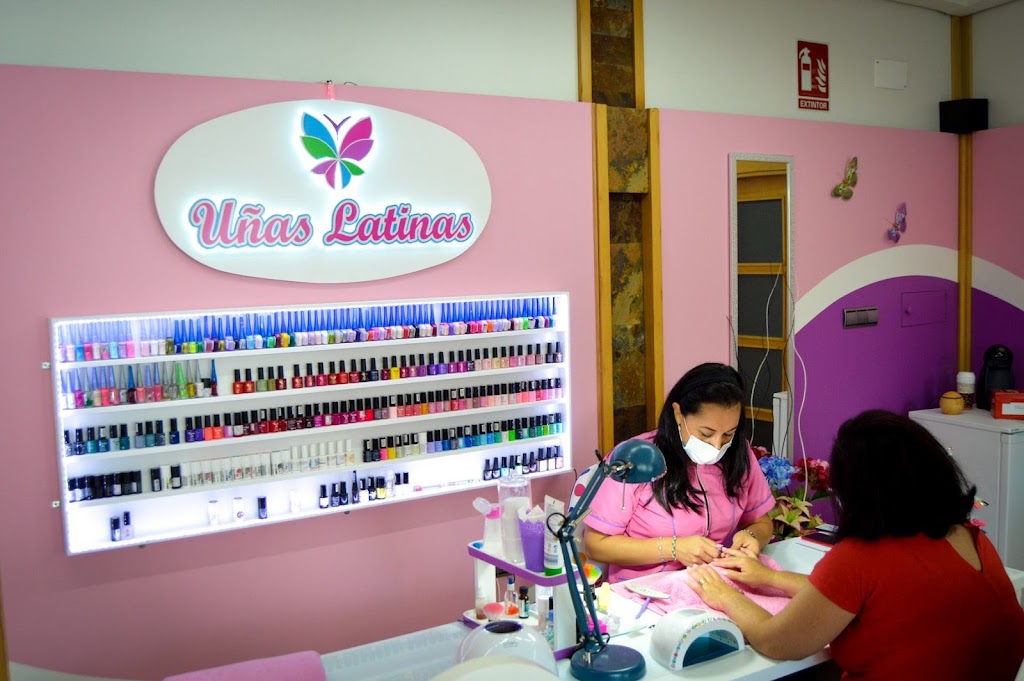 Unas Latinas — Del propietario