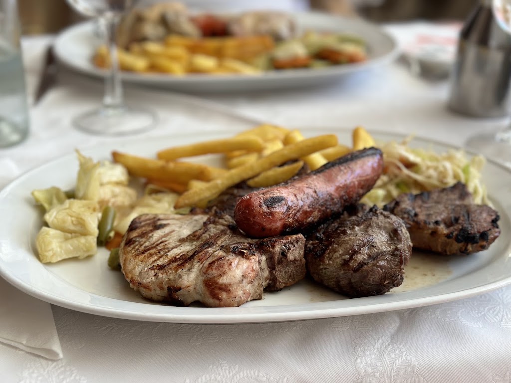 Martel House — Comida y bebida
